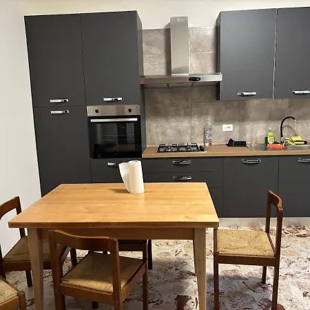 Dayana House * ガリポリ