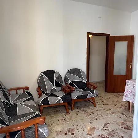 Dayana House Apartment *
